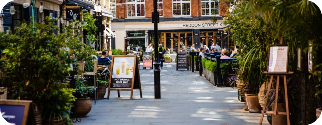 Regent Road – Themed Shopping Street